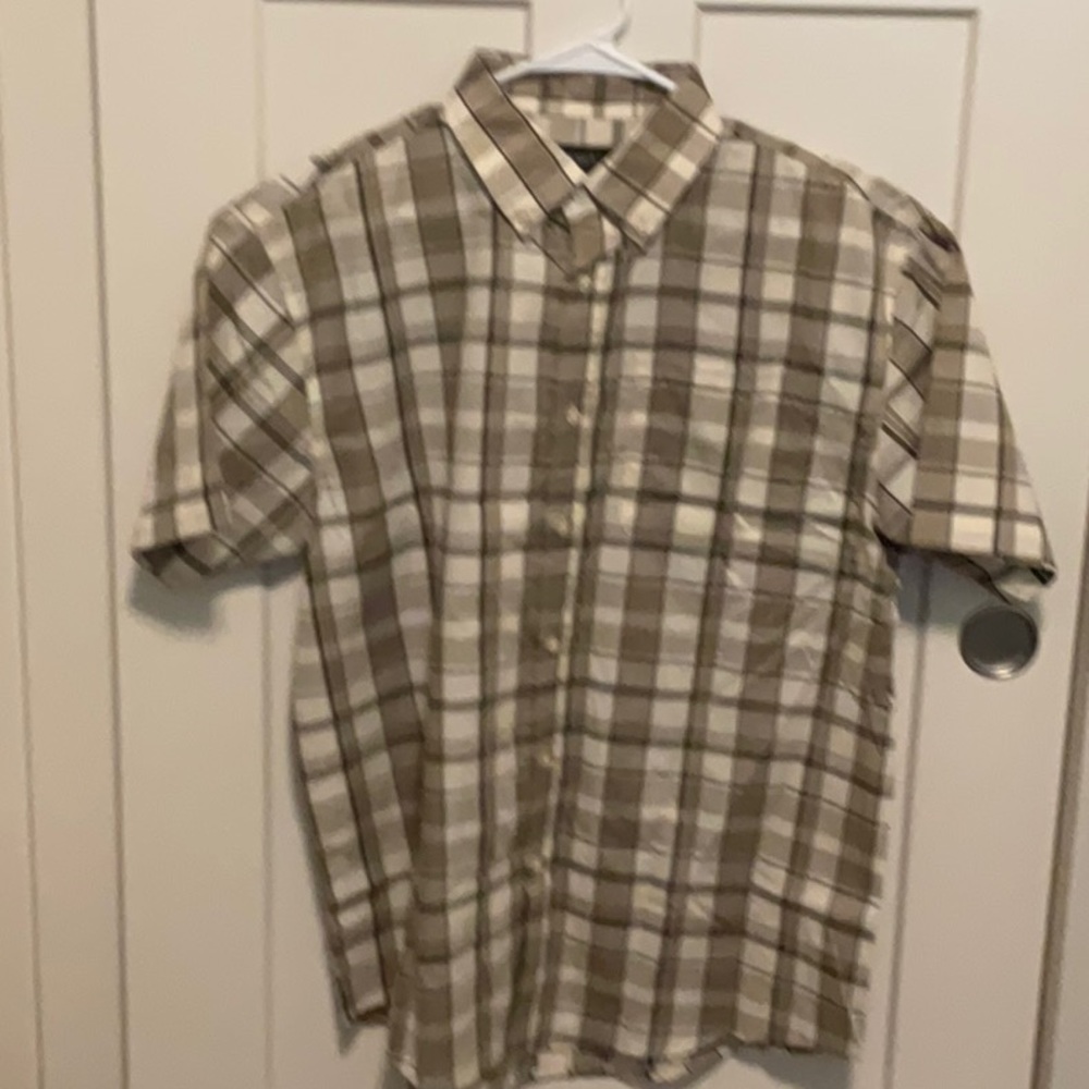 Casual Brown and White Plaid Button Down Shirt